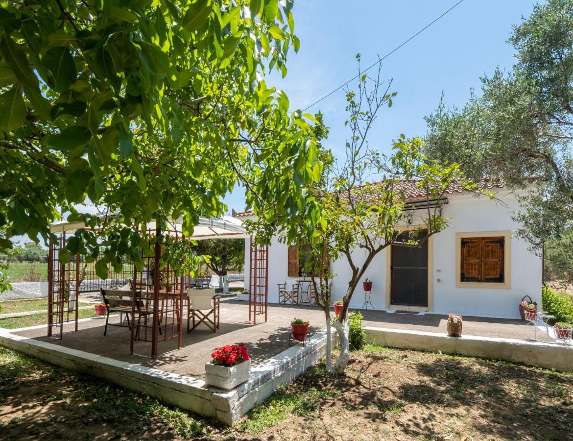 Nagia's House, Εξοχική κατοικία κοντά στη θάλασσα! Κορακοχώρι Εξωτερικό φωτογραφία