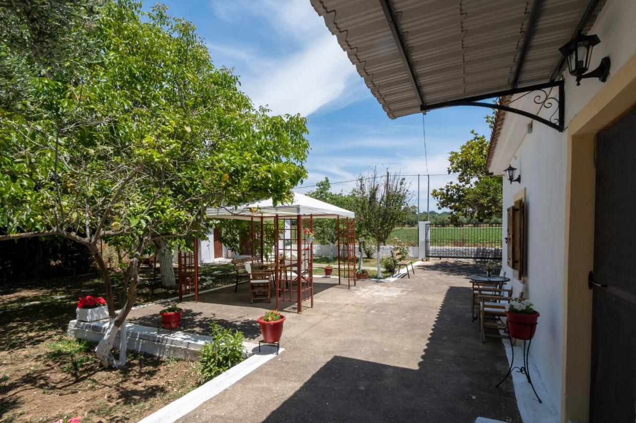 Nagia's House, Εξοχική κατοικία κοντά στη θάλασσα! Κορακοχώρι Εξωτερικό φωτογραφία