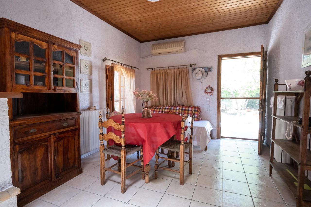 Nagia's House, Εξοχική κατοικία κοντά στη θάλασσα! Κορακοχώρι Εξωτερικό φωτογραφία