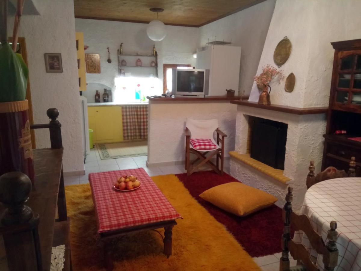 Nagia's House, Εξοχική κατοικία κοντά στη θάλασσα! Κορακοχώρι Εξωτερικό φωτογραφία